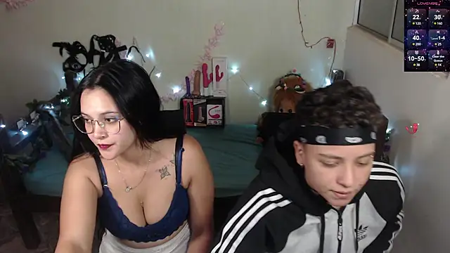 Snapshot of 01antoniafranco chatting on February 16, 10:32 pm 01antoniafranco online show from February 16, 10:32 pm