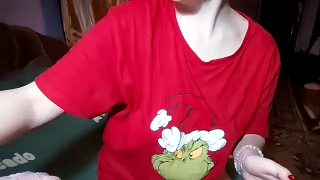  Kitti  online show from February 17, 8:59 pm