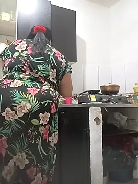 Shanttal0272 online show from February 20, 6:13 pm