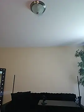 Snapshot of ellieconradxo chatting on August 7, 4:42 pm ellieconradxo online show from August 7, 4:42 pm