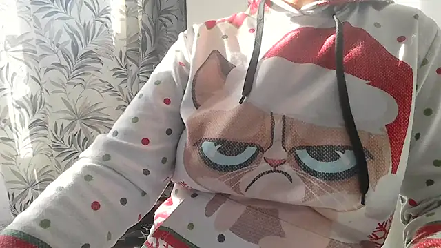 parismira online show from December 18, 10:19 am