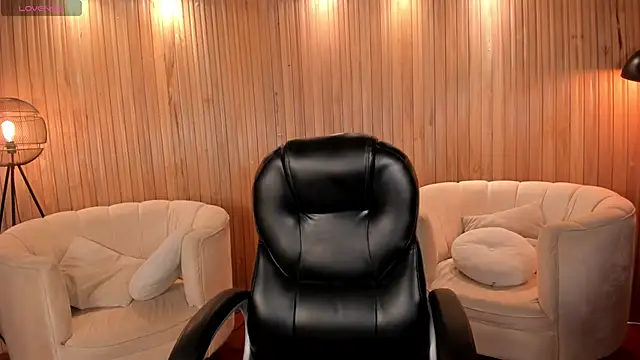 AmberLewis  online show from September 21, 10:33 pm