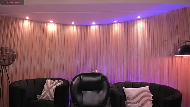 AmberLewis  online show from November 14, 3:16 am