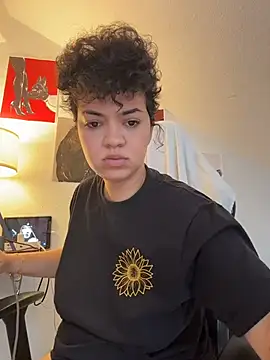 rafamarianoofc online show from November 1, 1:24 pm