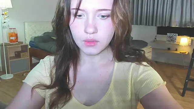 HanahCute online show from January 15, 8:05 pm