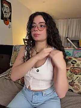 Antoniart  online show from March 19, 3:21 am