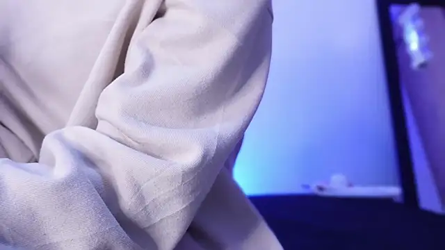 Snapshot of harrytwink18 chatting on December 31, 12:15 pm harrytwink18 online show from December 31, 12:15 pm