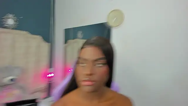 Snapshot of IsabellaBromsS chatting on January 9, 8:33 pm IsabellaBromsS online show from January 9, 8:33 pm