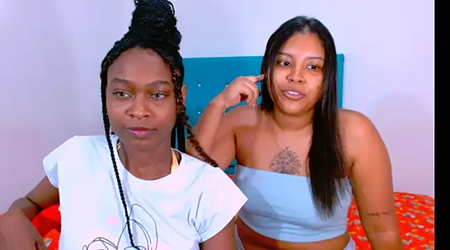 ladypussy69 online show from February 7, 3:19 pm