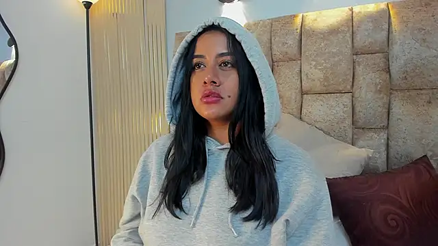 amatista  smith online show from October 1, 8:15 pm