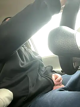 Snapshot of Bodirchetire chatting on December 18, 6:25 pm Bodirchetire online show from December 18, 6:25 pm