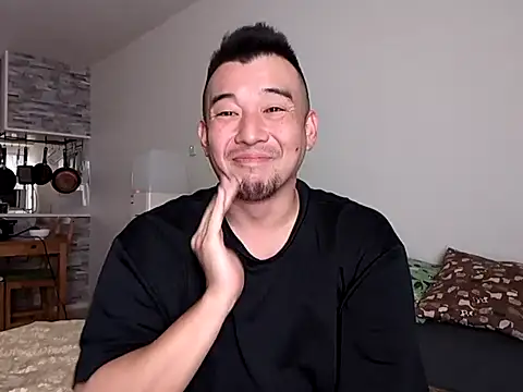 Snapshot of KOUHEY2023 chatting on November 30, 12:58 am KOUHEY2023 online show from November 30, 12:58 am