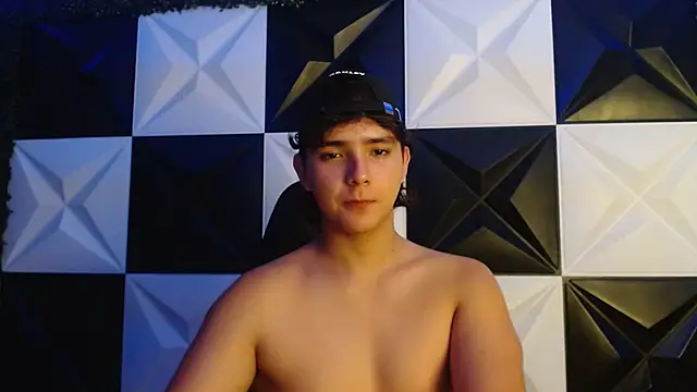 Snapshot of Dani_cumboy chatting on March 1, 10:02 am Dani cumboy online show from March 1, 10:02 am