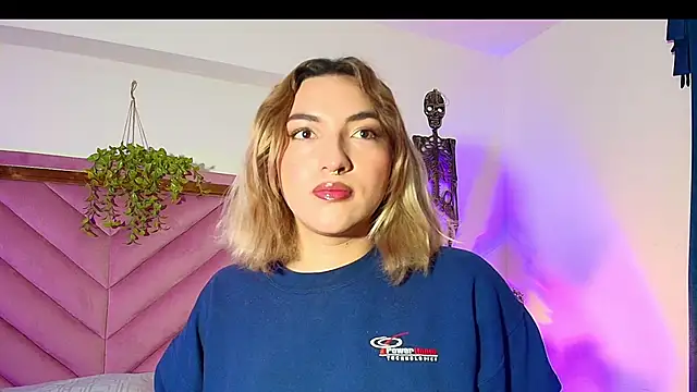 TomLondon  online show from October 8, 12:25 pm