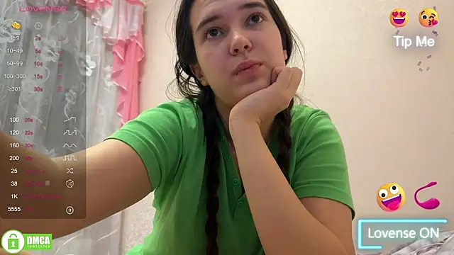 Snapshot of the_princese chatting on January 30, 10:19 pm the princese online show from January 30, 10:19 pm