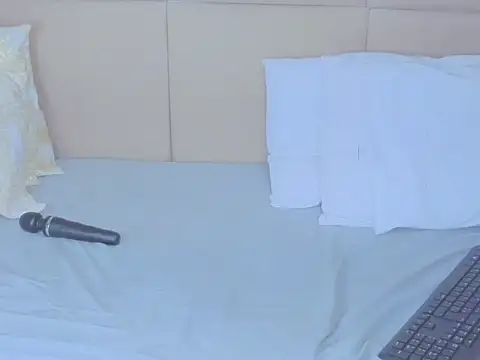 Snapshot of sorafire chatting on September 9, 1:10 pm sorafire online show from September 9, 1:10 pm