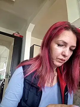 Evadesirex46 online show from March 18, 8:50 am