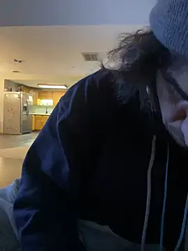 Lilsmokeshow017 online show from December 15, 5:10 pm