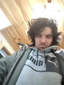 Snapshot of Lilsmokeshow017 chatting on February 10, 12:04 am Lilsmokeshow017 online show from February 10, 12:04 am