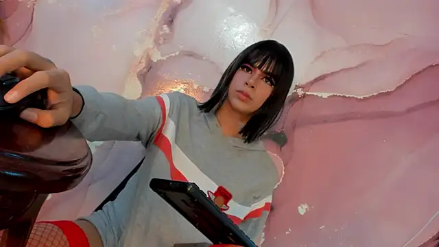 Tiff Valentine online show from February 22, 8:18 am