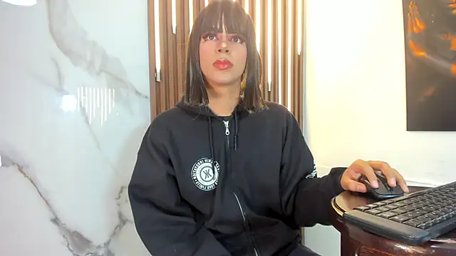 Tiff Valentine online show from February 23, 5:12 am