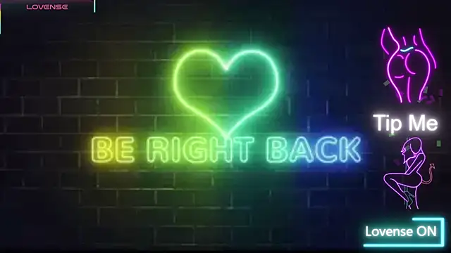 MrAndMrsCrook online show from January 11, 3:06 pm