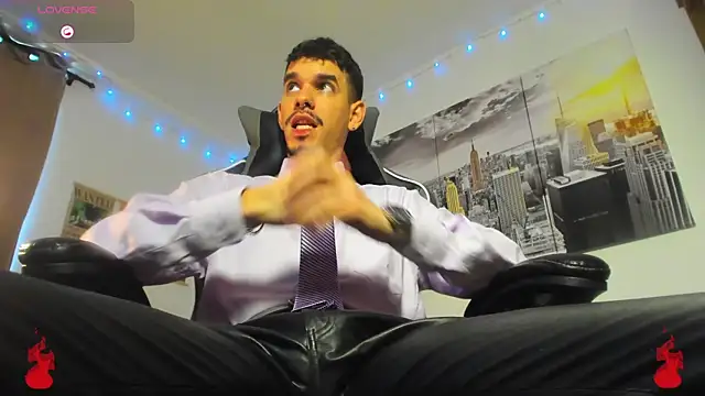 BRAYHAMBROWN online show from October 4, 5:22 pm