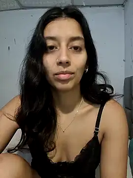 BrittanyDiaz online show from February 7, 4:03 pm