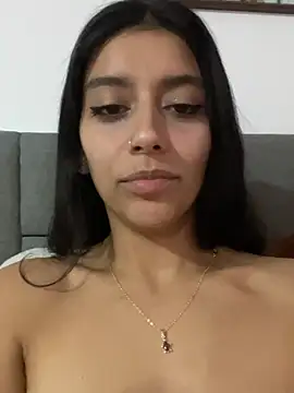 Snapshot of BrittanyDiaz chatting on July 5, 4:19 am BrittanyDiaz online show from July 5, 4:19 am