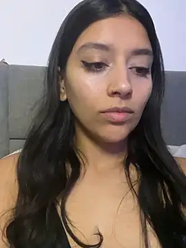 Snapshot of BrittanyDiaz chatting on July 24, 7:34 pm BrittanyDiaz online show from July 24, 7:34 pm
