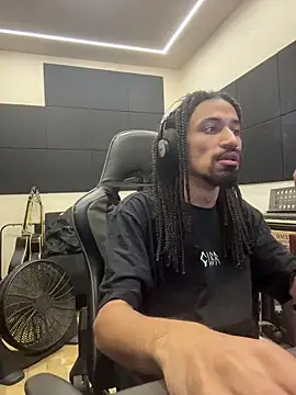 hotcamboy420 online show from March 9, 2:59 am