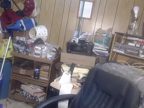sohorneydad13 online show from May 29, 5:49 am