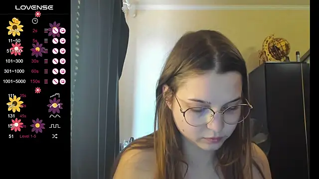 Snapshot of Boni_NeLL__ chatting on March 8, 11:16 am Boni NeLL   online show from March 8, 11:16 am