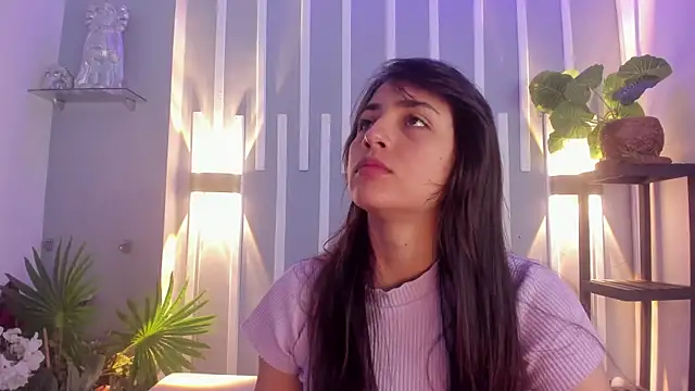 Snapshot of Sophy_SmileSweet chatting on March 4, 11:40 am Sophy SmileSweet online show from March 4, 11:40 am