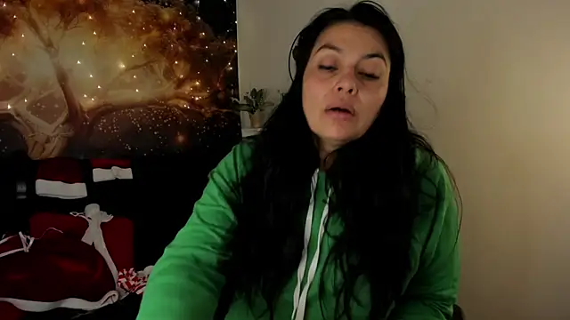 Snapshot of Lust_Mom41 chatting on December 21, 12:27 pm Lust Mom41 online show from December 21, 12:27 pm