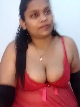 Snapshot of Sexy_DarloSiya chatting on February 12, 6:47 pm Sexy DarloSiya online show from February 12, 6:47 pm
