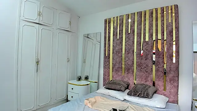 LeahxBarker online show from February 26, 9:58 pm