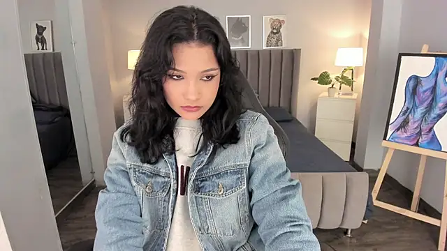 Snapshot of renee_shelby_ chatting on December 2, 10:56 pm renee shelby online show from December 2, 10:56 pm