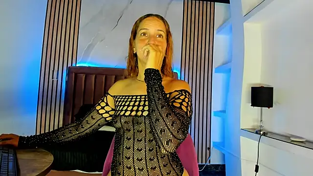 ChloeParkss  online show from February 4, 11:49 am