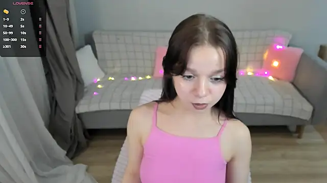 crystal lilith online show from February 15, 3:09 pm