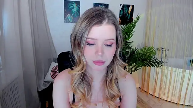 FollowLovee online show from April 11, 4:28 am