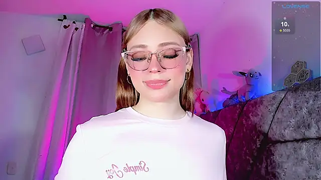 Snapshot of Valentina_Alba chatting on February 7, 11:41 pm Valentina Alba online show from February 7, 11:41 pm