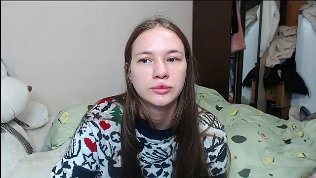 leila bambi  online show from January 23, 6:14 pm