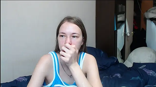 leila bambi  online show from February 21, 10:37 pm