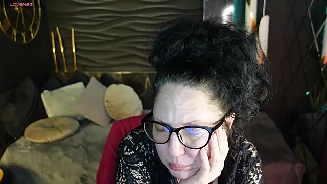 Anita Muse online show from November 9, 9:13 pm