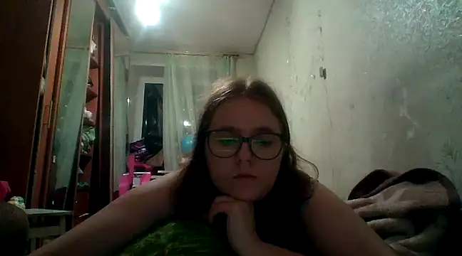 DesireMelissa online show from February 5, 3:20 pm