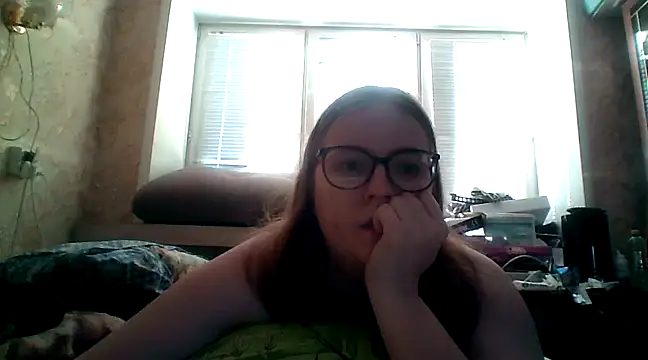 DesireMelissa online show from March 7, 5:29 am