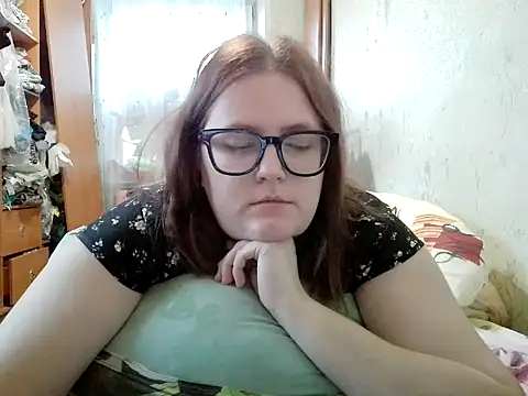 DesireMelissa online show from December 3, 10:46 am