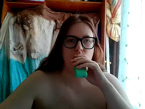 DesireMelissa online show from April 5, 6:43 am