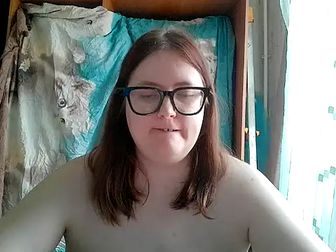 DesireMelissa online show from April 10, 5:45 am